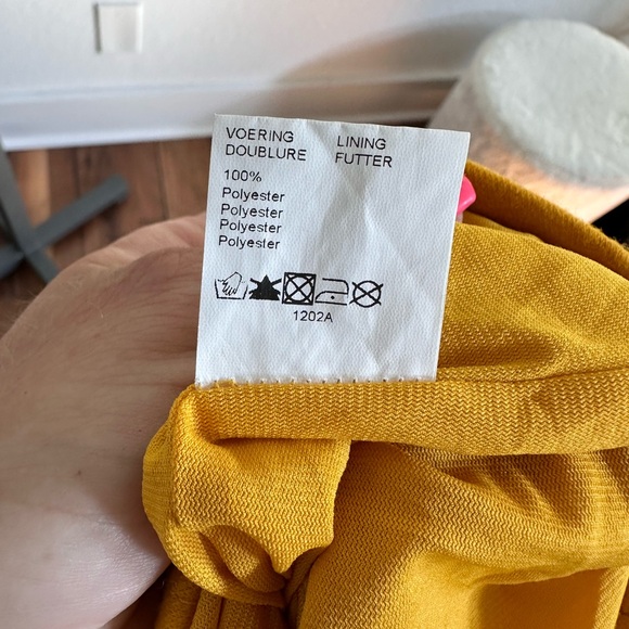 Claudia Strater Mustard Yellow Zip Sleeve Wool Blend Sheath Dress Sz: 34 EUR - Picture 8 of 10